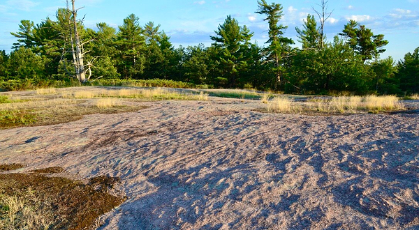 Huckleberry Rock Lookout Trail
