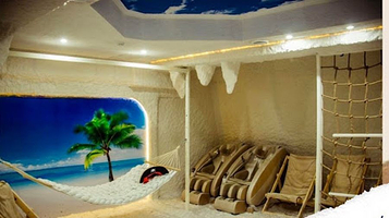 Kakadu Solyanaya Peshchera