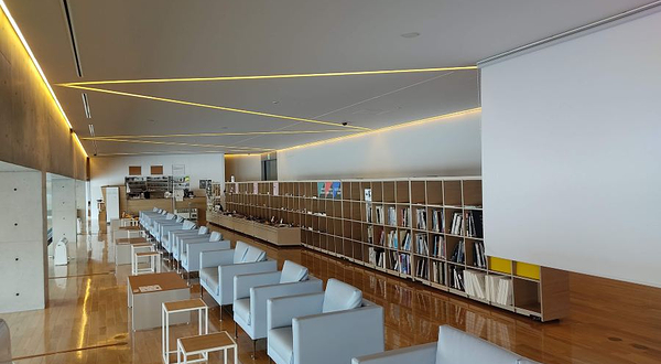 秋田县立美术馆