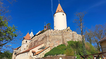 Nádvoří Hradu křivoklát