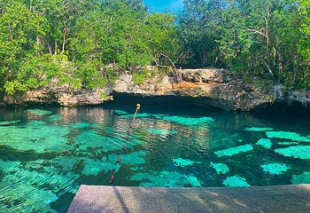 Cenote Azul第 1 张图片