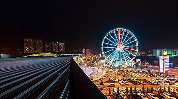 Ferris Wheel Happy Eye