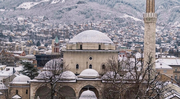 加齐-胡色雷贝清真寺