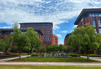 浙江大学(紫金港校区)第 11 张图片