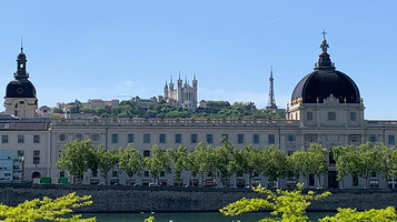 里昂旧天主医院