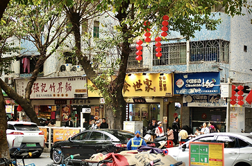 西华路美食街第 3 张图片