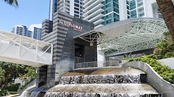 Miami International Airport Gallery