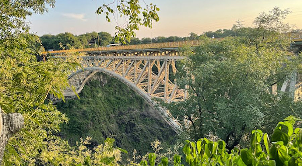 维多利亚瀑布国家公园