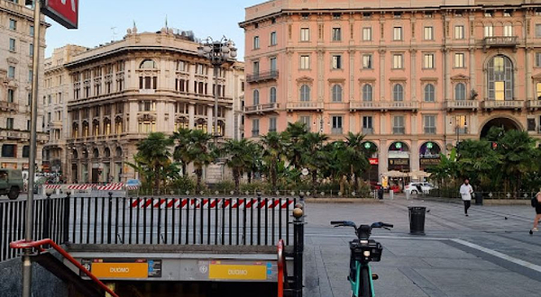 City Sightseeing Milan Bus Stop