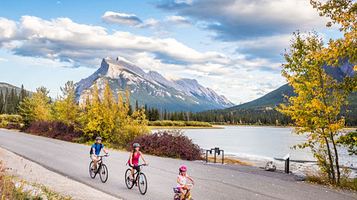 Vermilion Lakes Viewpoint