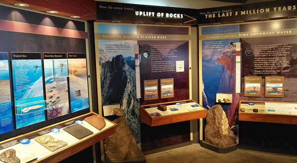 亚瓦派地质博物馆