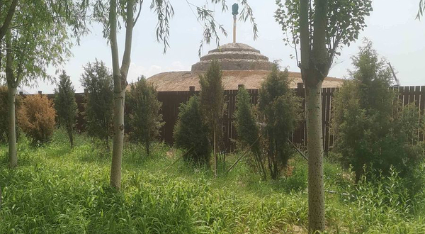 内蒙奥威马文化生态旅游区-敖包