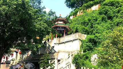龙母庙第 1 张图片
