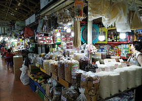 Tan Dinh Market