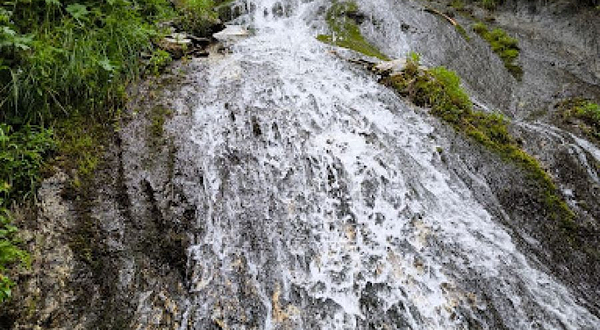 Waterfall Maiden's Tears