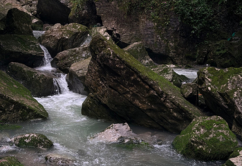 龙水峡地缝第 51 张图片