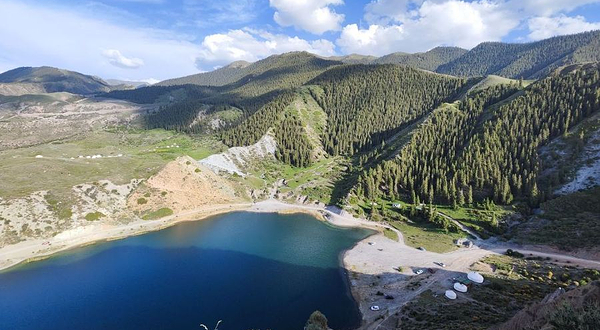 精河县小海子景区