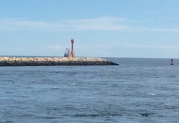 Cape Cod Canal Cruises第 14 张图片