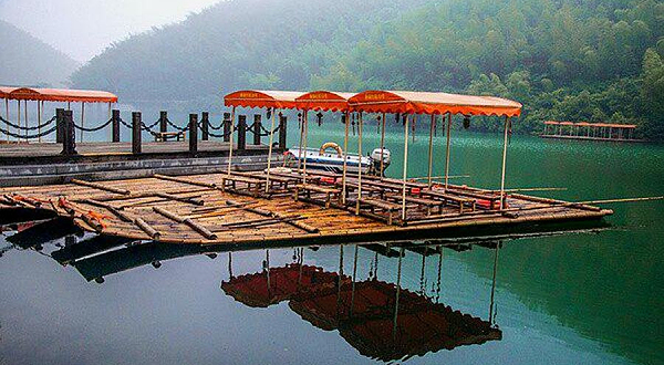 天目湖南山竹海景区-静湖竹筏