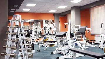 Тренажерный Зал “100 Пудов”