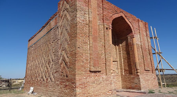 Mausoleum of Alasha Khan