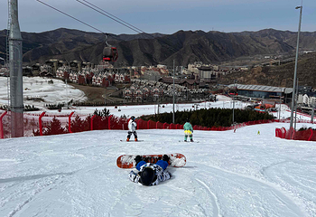 富龙滑雪场第 19 张图片