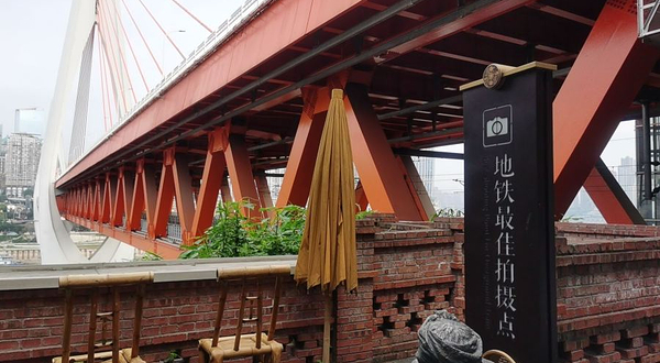 地铁最佳拍摄点