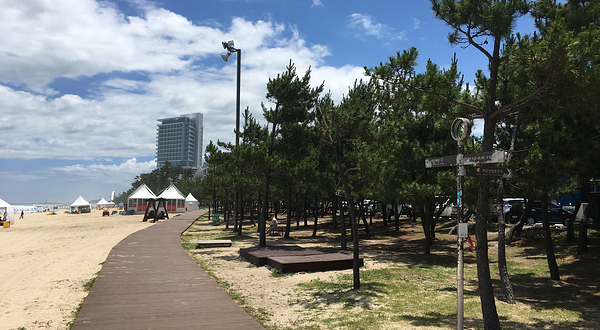 镜浦台海水浴场