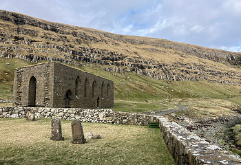 Kirkjubour Cathedral第 4 张图片