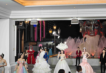 蒂芬妮人妖秀第 21 张图片