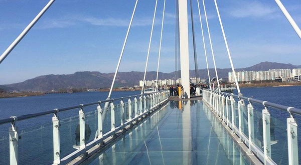 昭阳江天空步道