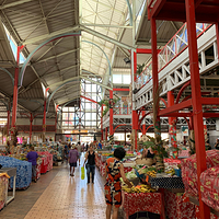 帕皮提街道市场