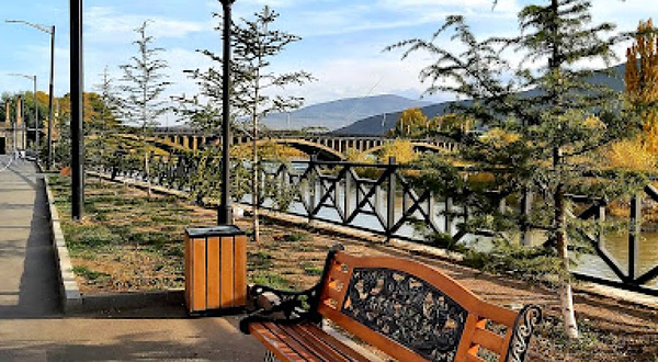 წყაროს უბნის ბულვარი