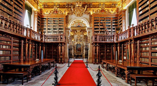 朱安妮娜图书馆