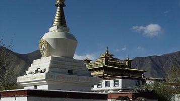 景戈公园-景戈白塔