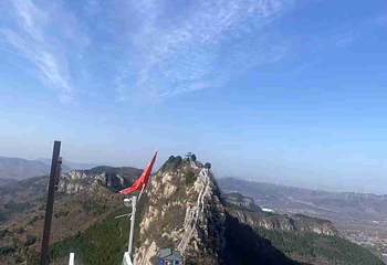 灵岩大佛山景区第 7 张图片