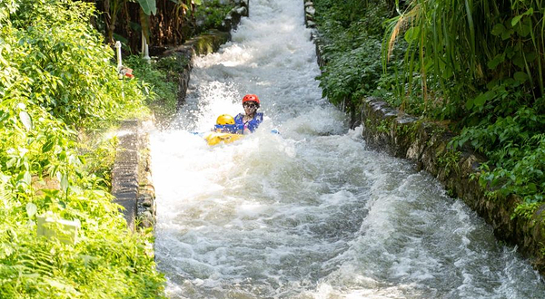 龙岩森林水乡九溪庐漂流