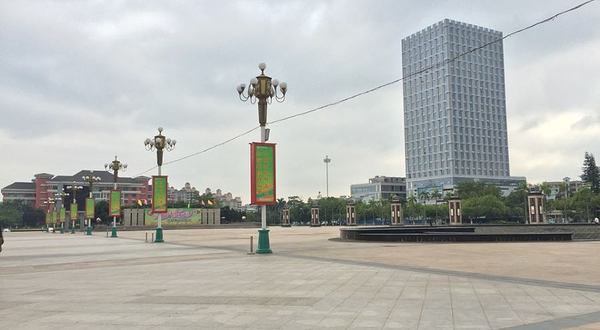 中山三乡镇文化广场