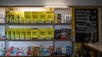 Champion Gym фитнес клуб тренажерный зал (левый берег)