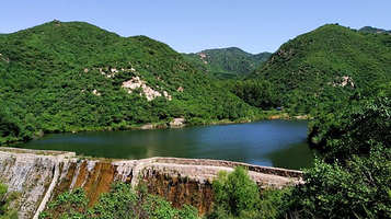 长峪城水库步道