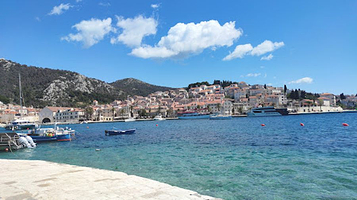 Hvar Port