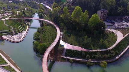 龙潭河湿地公园第 1 张图片
