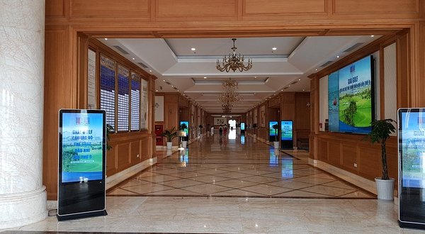 龙编高尔夫球场