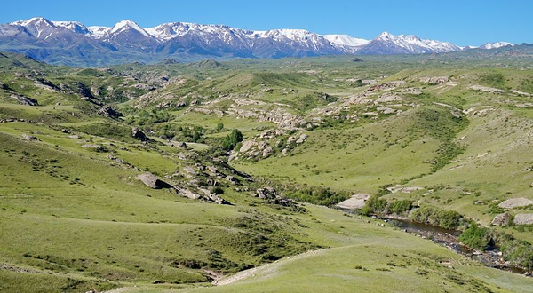 Bayanzhurek Mountain