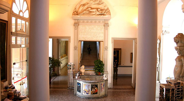 朱尔·谢雷美术博物馆