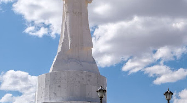 Asan qaigy - monument