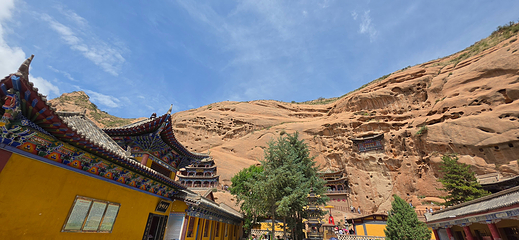 马蹄石窟群旅游区第 51 张图片