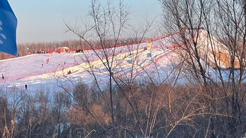 银湖山滑雪场