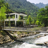 金洞三公垒瀑布