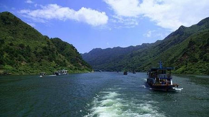 北江小三峡游船第 1 张图片